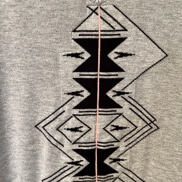 **3 for$30** Schwiing V Neck Gray Tunic Sweater with Black Geometric Pattern, M - Picture 2 of 5
